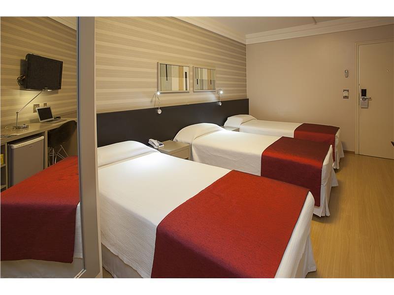 Max Plaza Hotel Marília Kültér fotó