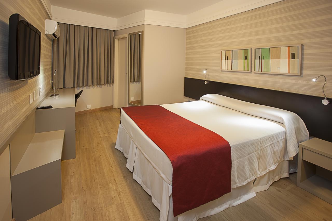 Max Plaza Hotel Marília Kültér fotó